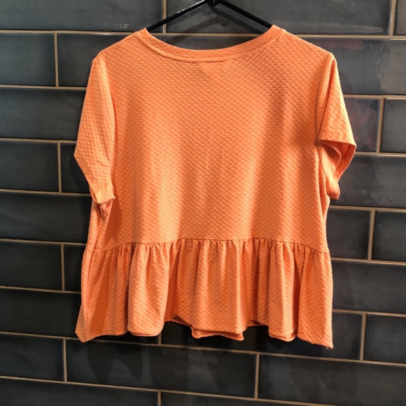 Lauren Conrad xxl peach crop top EUC - Picture 2 of 5